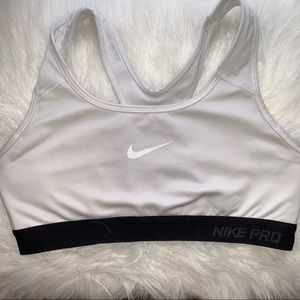 sports bra || nike
